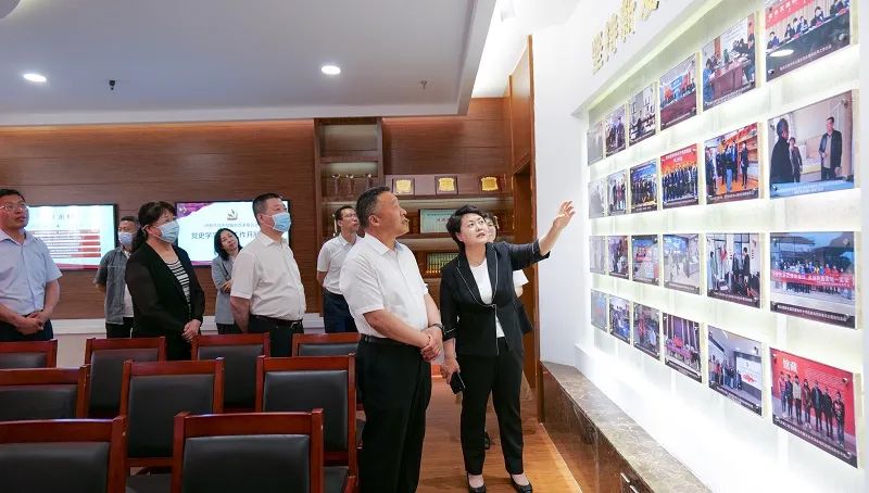 市人大调研组赴市发改委开展专题调研